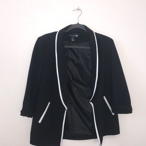 f21 black & white blazer